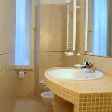 Ottaviano Vatican Luxury بيت للعطل