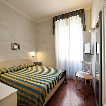 Ottaviano Vatican Luxury Bed and Breakfast 3*