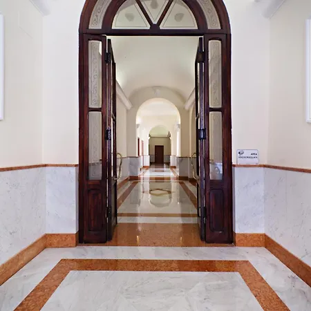 Ottaviano Vatican Luxury Bed and Breakfast 3*